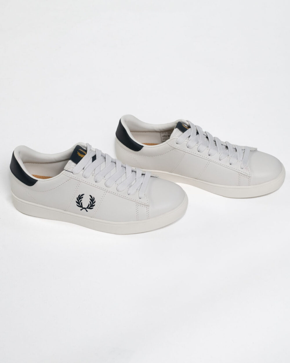 Fred Perry - Sneakers panna e blu - immagine 3