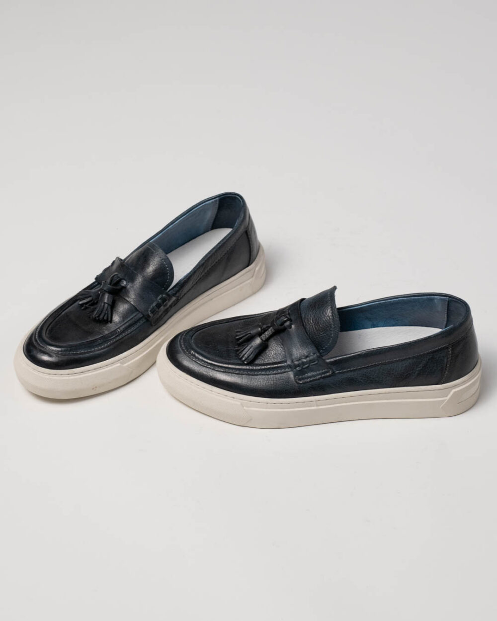 Paul Klim's - Mocassino blu con para bianca e nappe - immagine 3