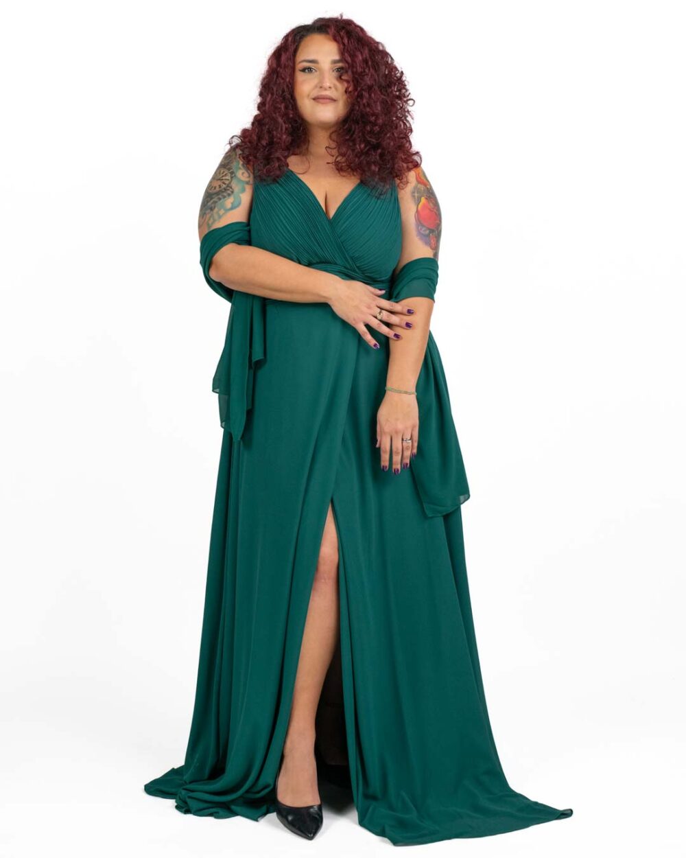 Berti Mode Collection - Abito da cerimonia curvy con scollo a V plissettato verde bosco - immagine 4