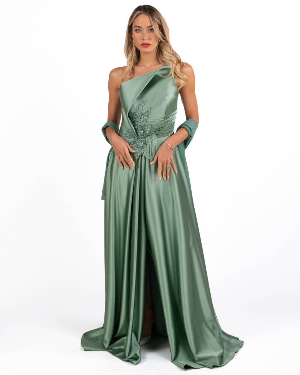Berti Mode Collection - Abito in raso con applicazione verde salvia