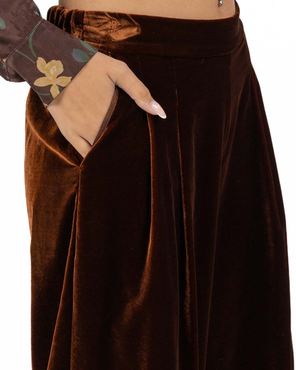 Wu Side - Pantalone a palazzo velluto ruggine - immagine 4