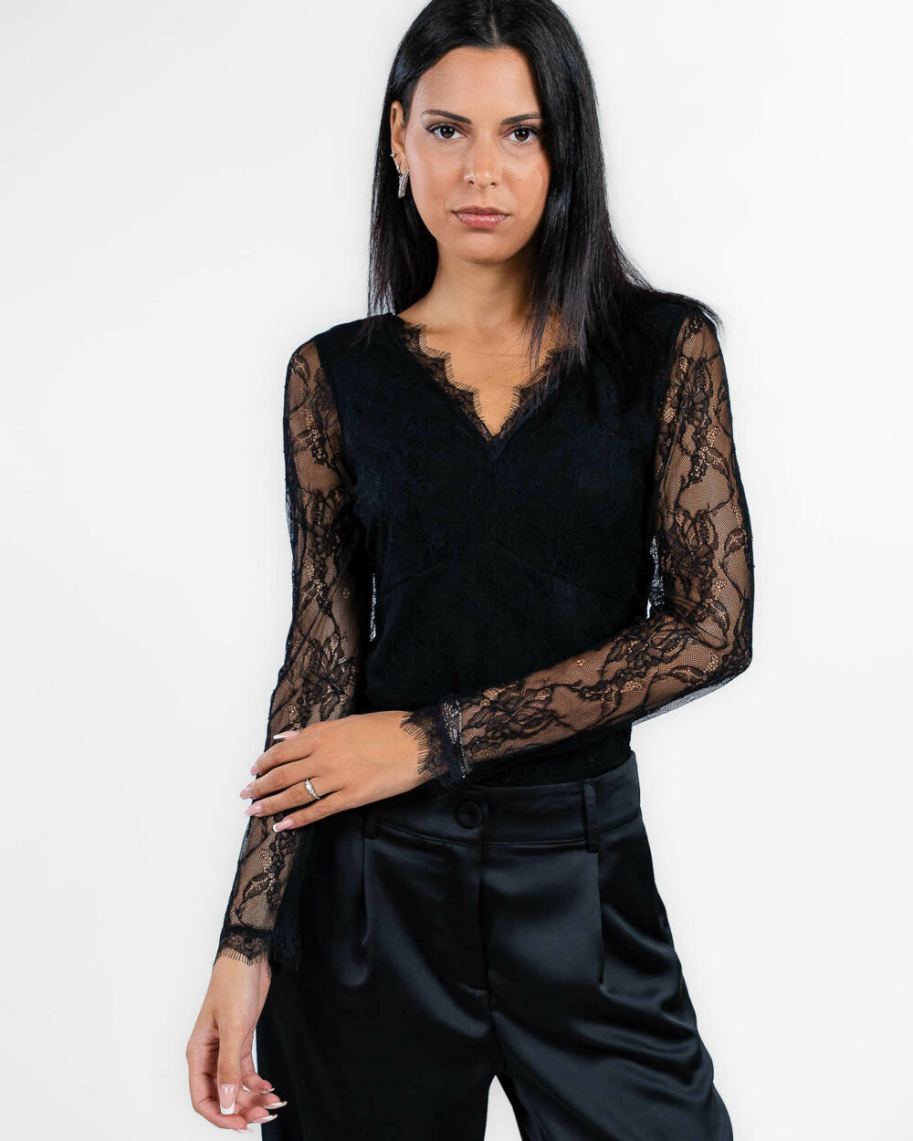 Rinascimento - Body nero con pizzo