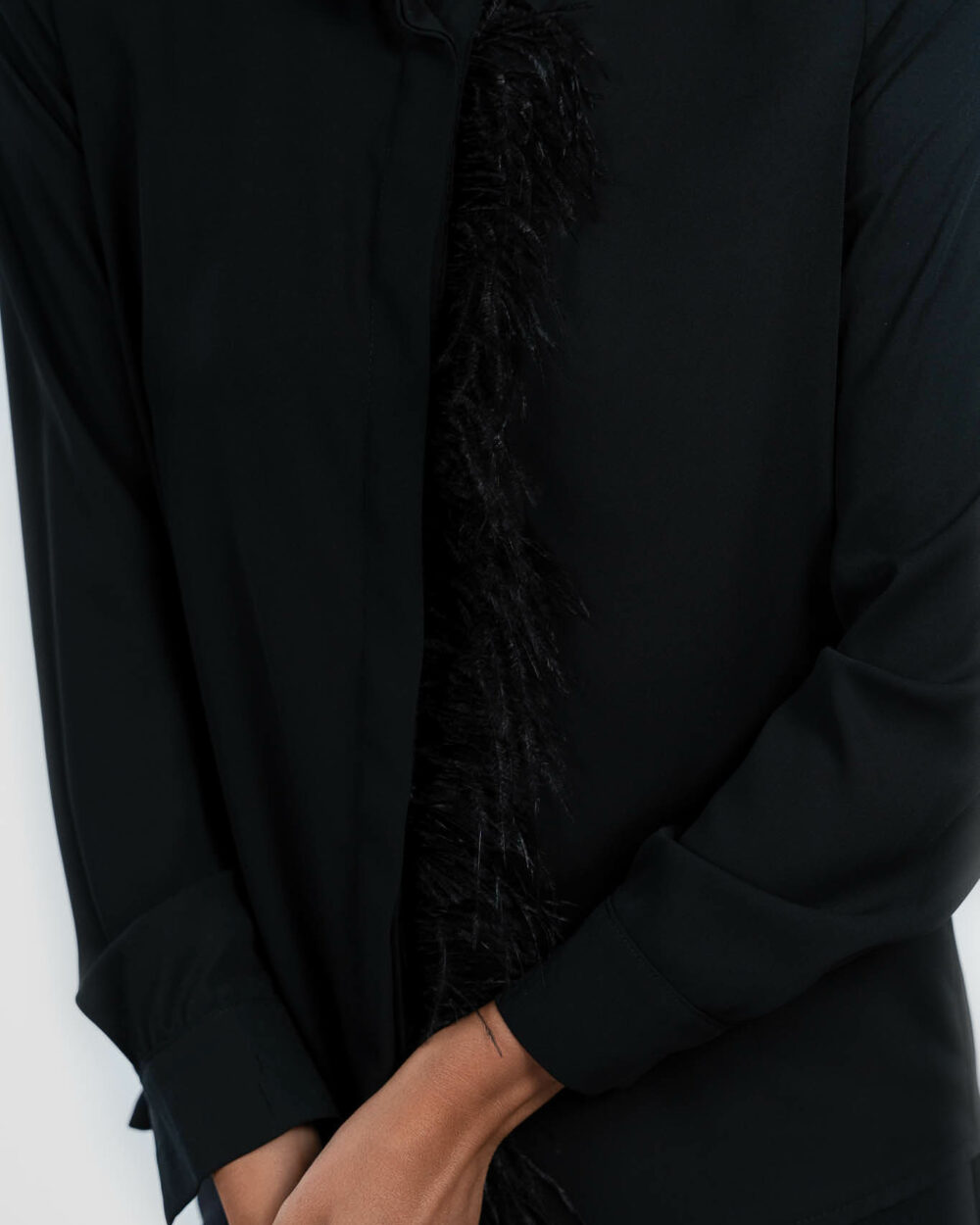 Gaudì - camicia nera - immagine 2
