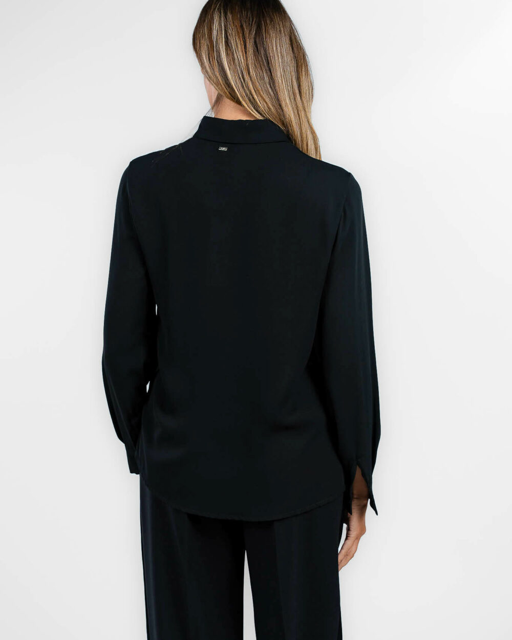 Gaudì - camicia nera - immagine 3