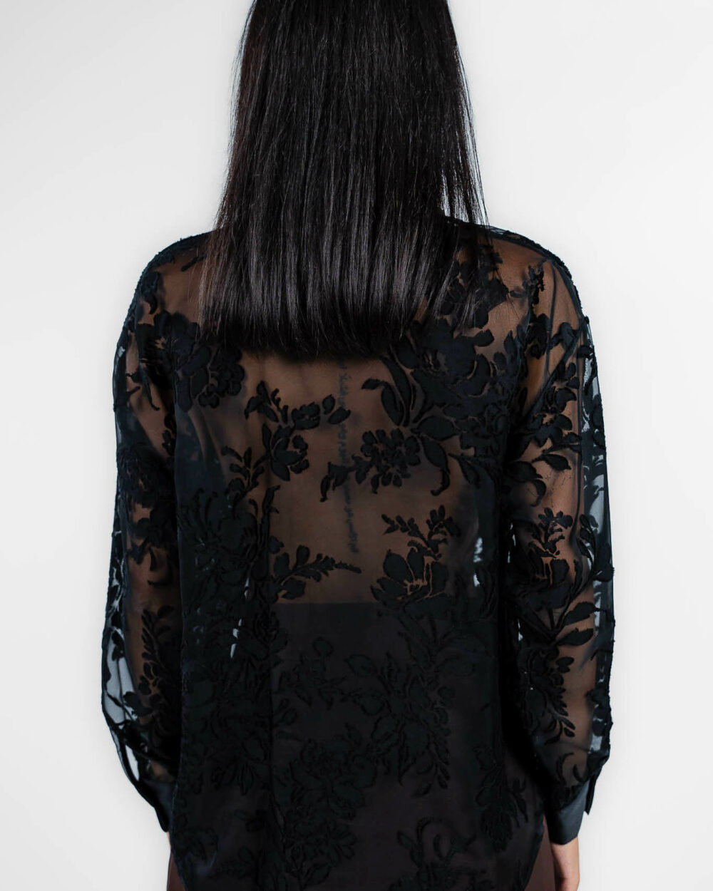 Rinascimento - Camicia nera assimmetrica - immagine 2