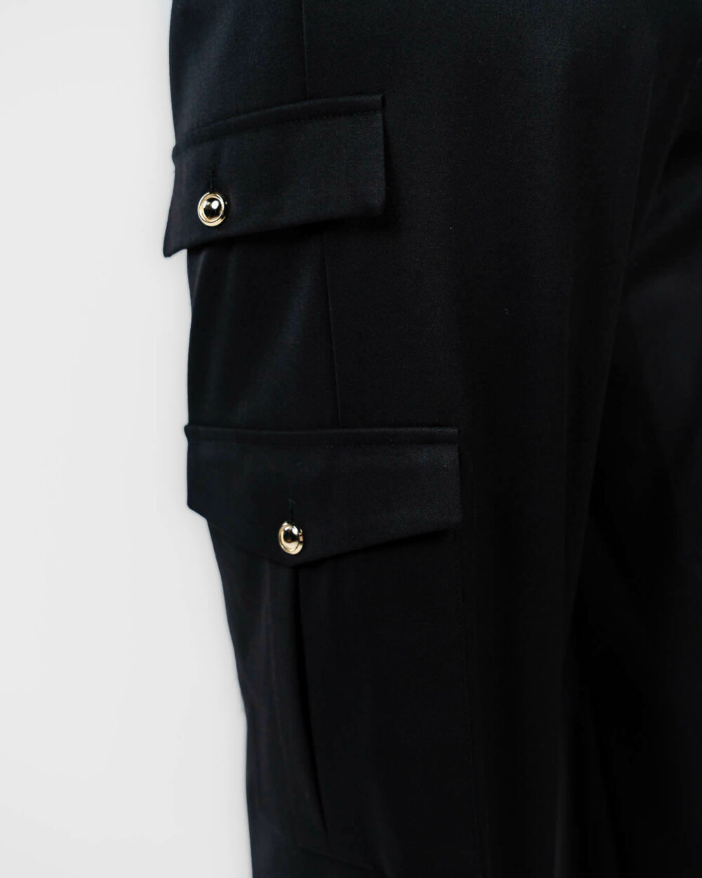 Gaudì - Pantalone nero con tasconi - immagine 3