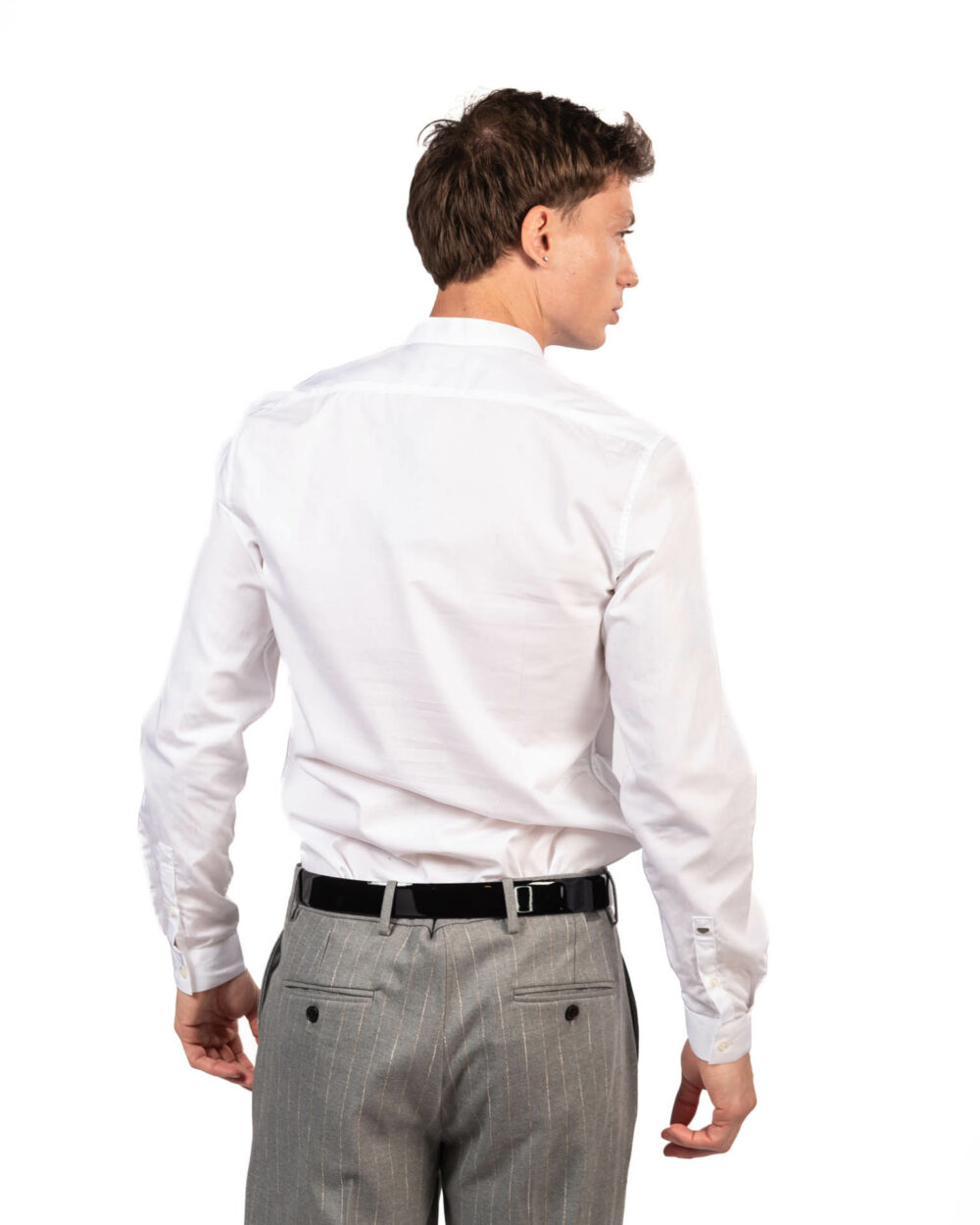 Over/d camicia bianca coreana - immagine 3