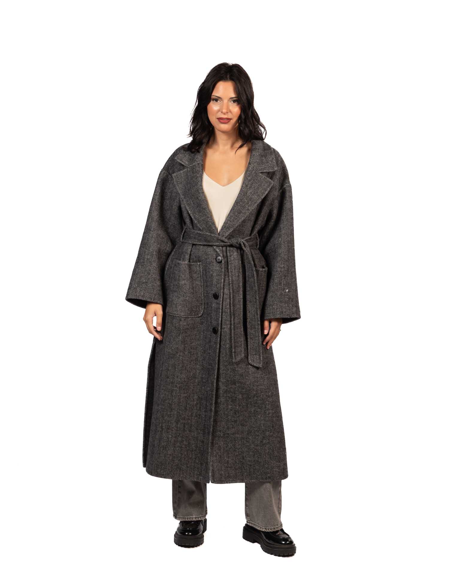 Vicolo cappotto grigio e nero